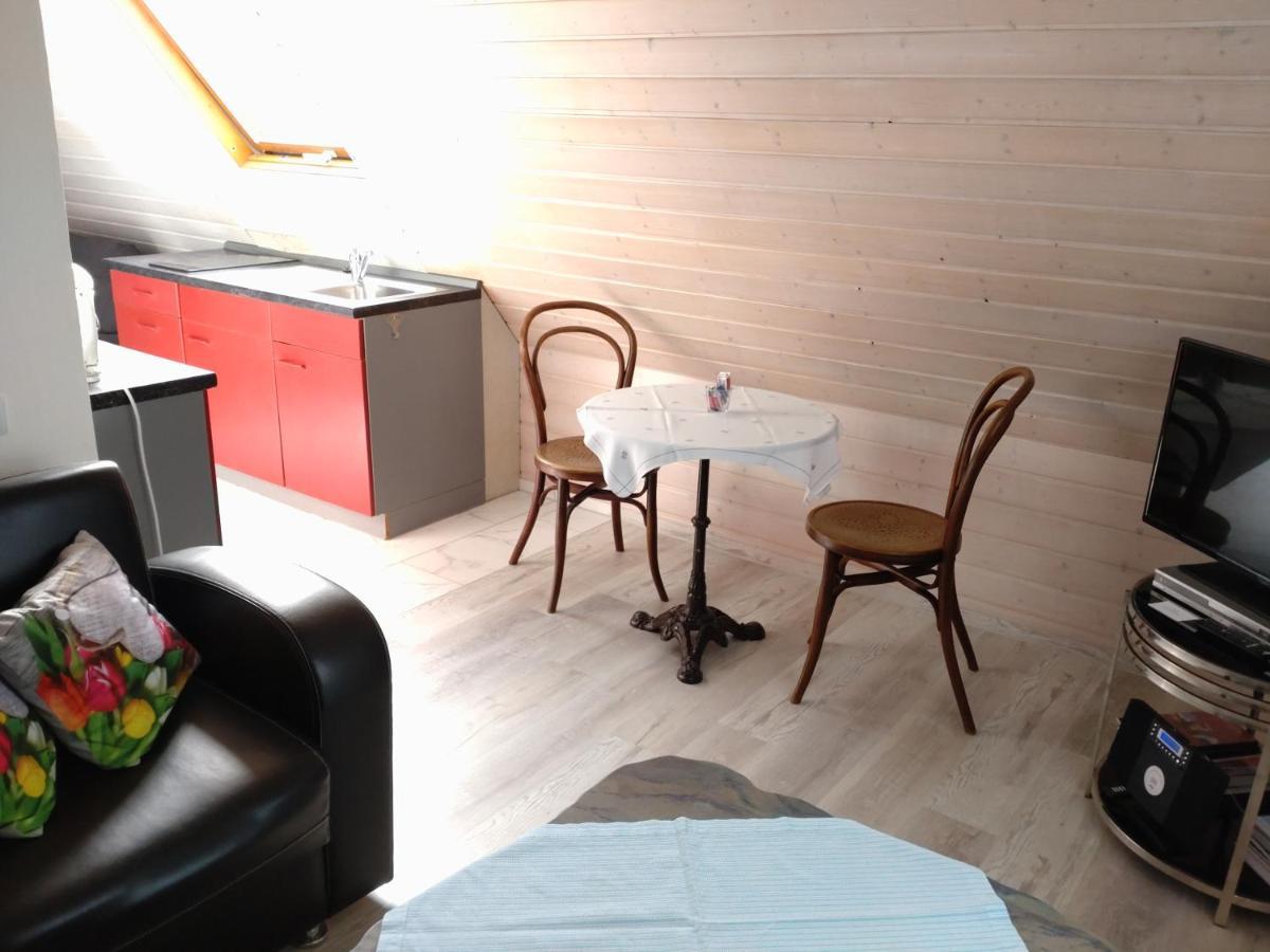 Appartement Michaela Bucher Mit Ladesaeule Friedrichshafen Exterior photo